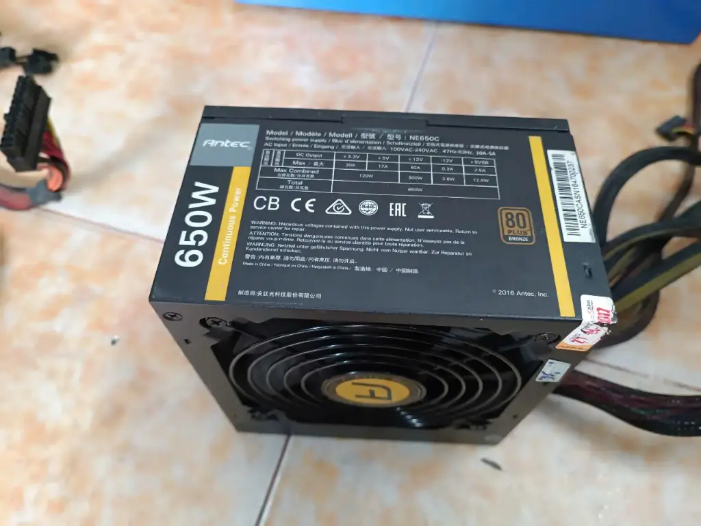 Nguồn máy tính Antec 650W 80plus Bronze NE650C (cũ)